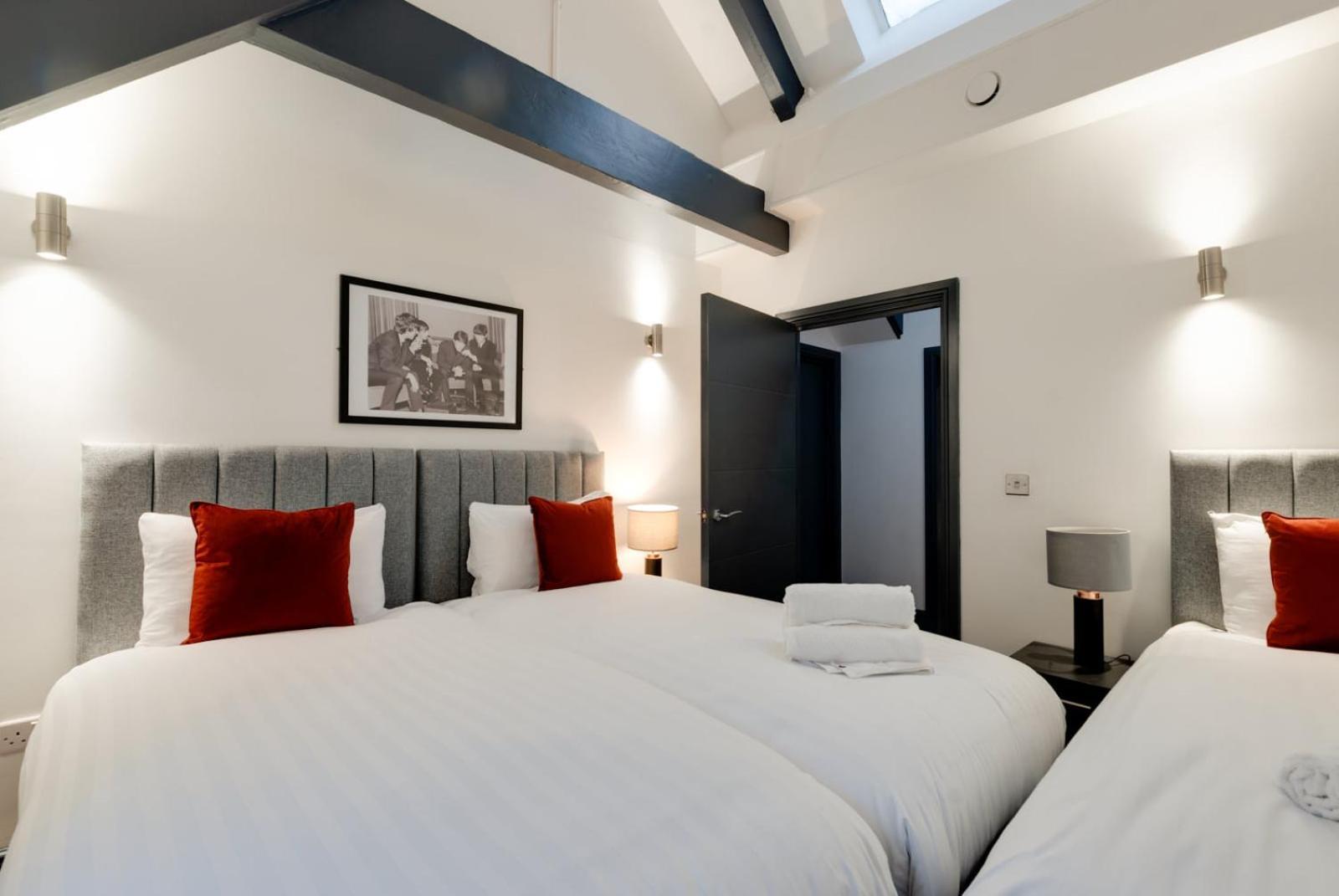 Harrisons Aparthotel 리버풀 외부 사진